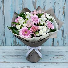 Букет цветов из:  Герберы, Альстромерии и Хризантемы в Сырково