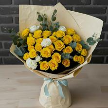 Букет цветов из:  Розы в Сырково