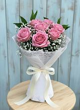 Букет цветов из:  Розы в Сырково