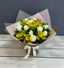 Букет цветов из:  Орхидеи и Розы в Сырково