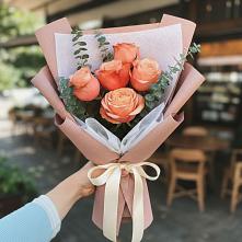 Букет цветов из:  Розы в Сырково