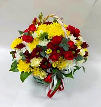 Цветочная композиция из Хризантемы и Розы в корзине в Сырково
