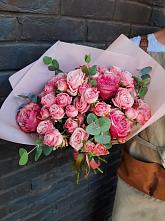 Букет цветов из:  Розы в Сырково