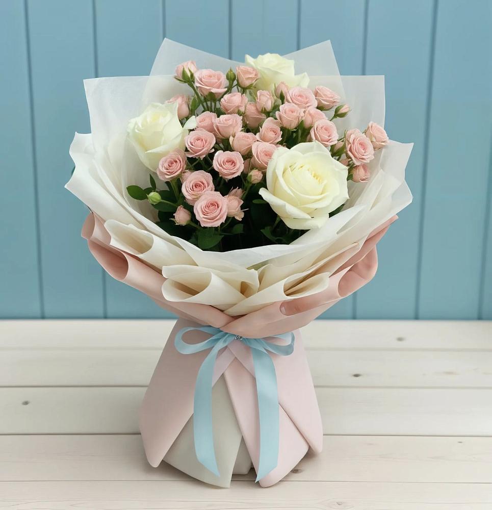 Букет цветов из: Розы в Сырково