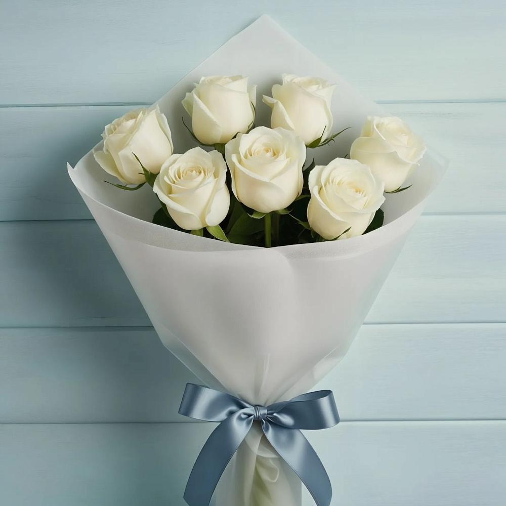 Букет 7 Белых роз Эдлесс Лав в Сырково
