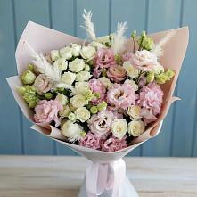 Букет цветов из:  Альстромерии и Розы в Сырково